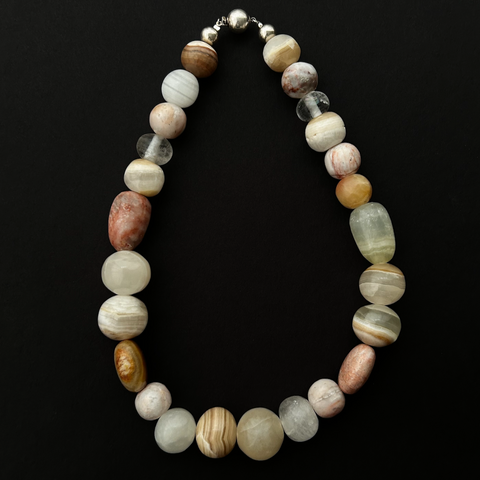 Planeta Onyx Necklace