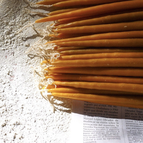 Velas artesanales de cera de abeja